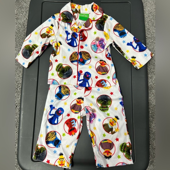 Sesame Street Other - Sesame Street Pajamas 12months